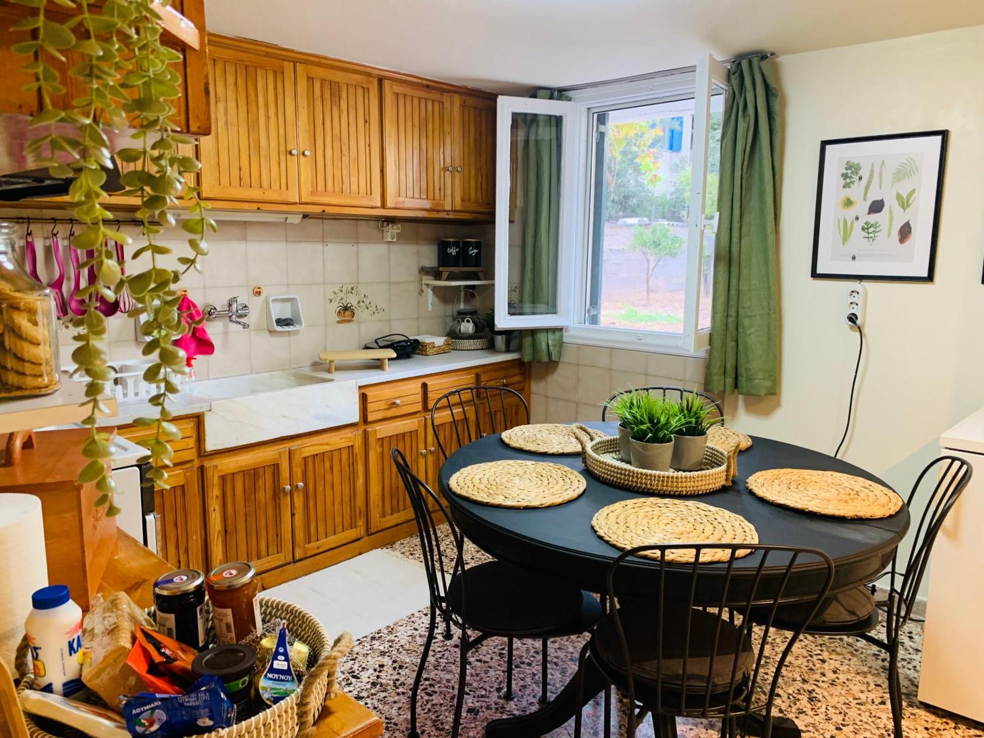 Airport Cottage House Artemida  Bagian luar foto