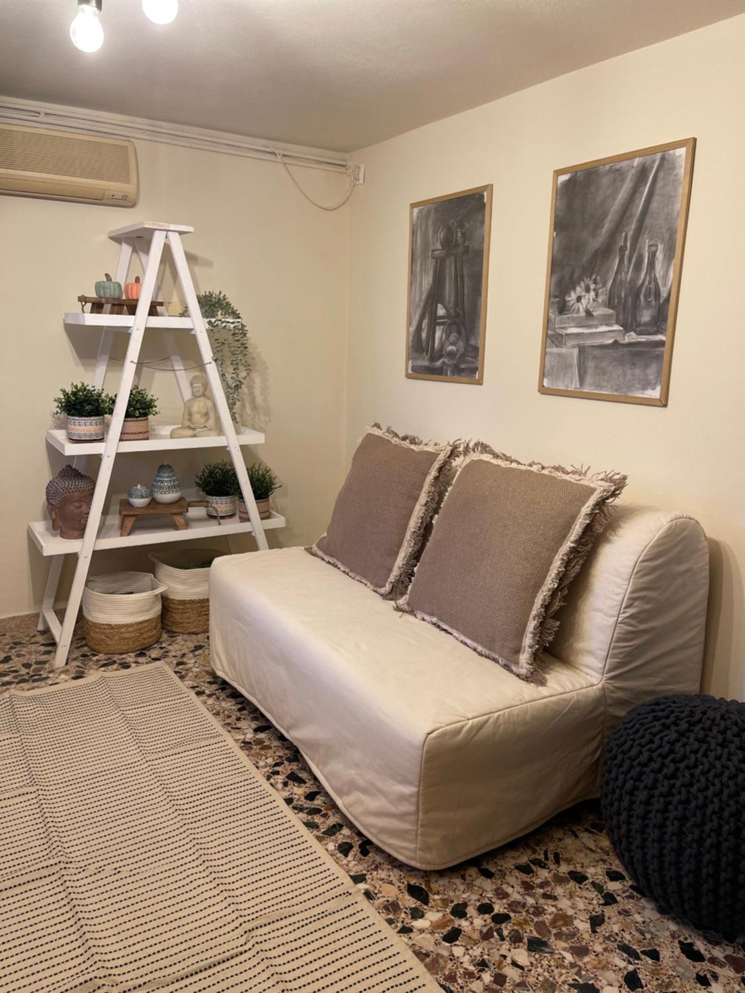 Airport Cottage House Artemida  Bagian luar foto