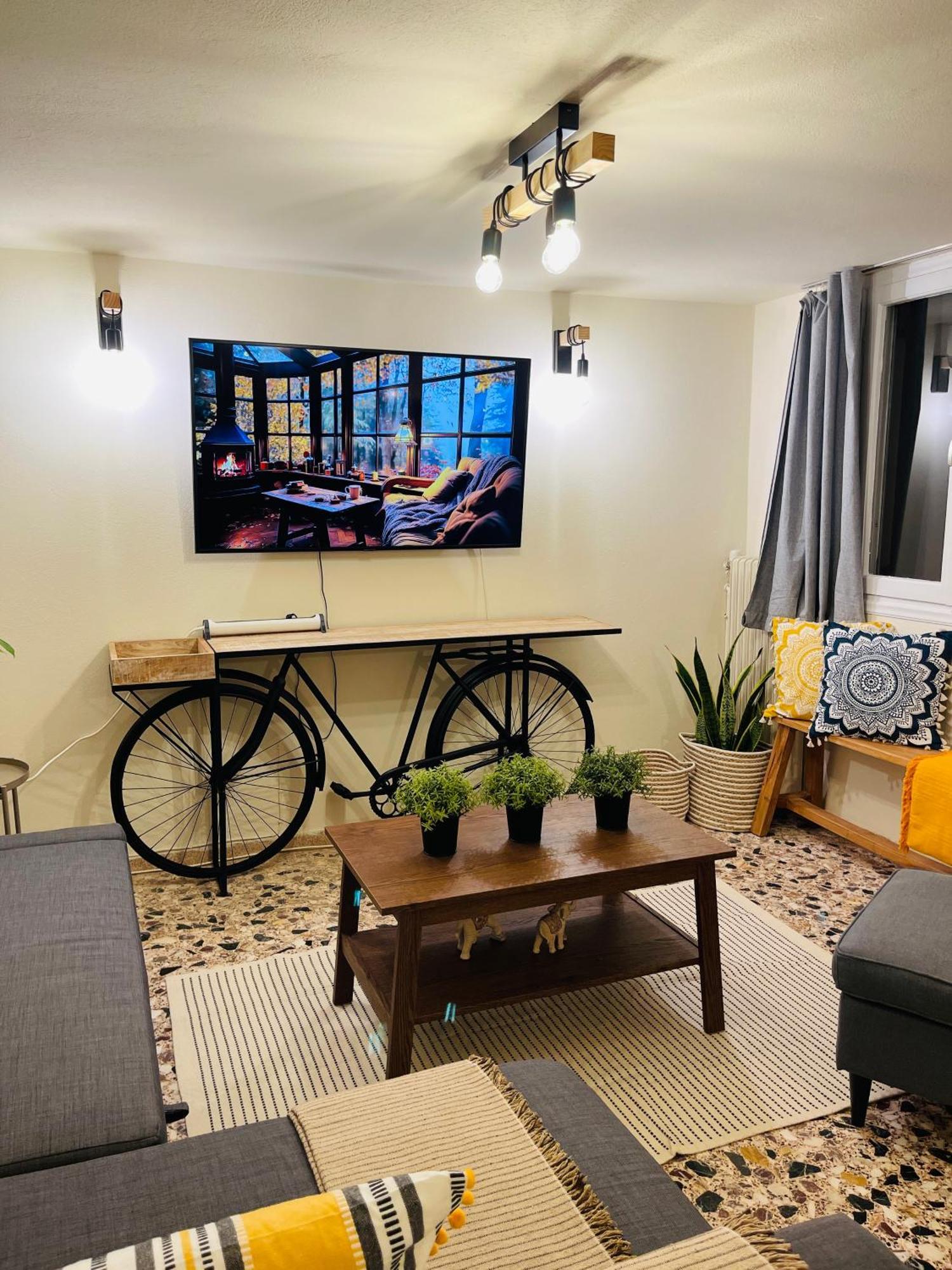 Airport Cottage House Artemida  Bagian luar foto