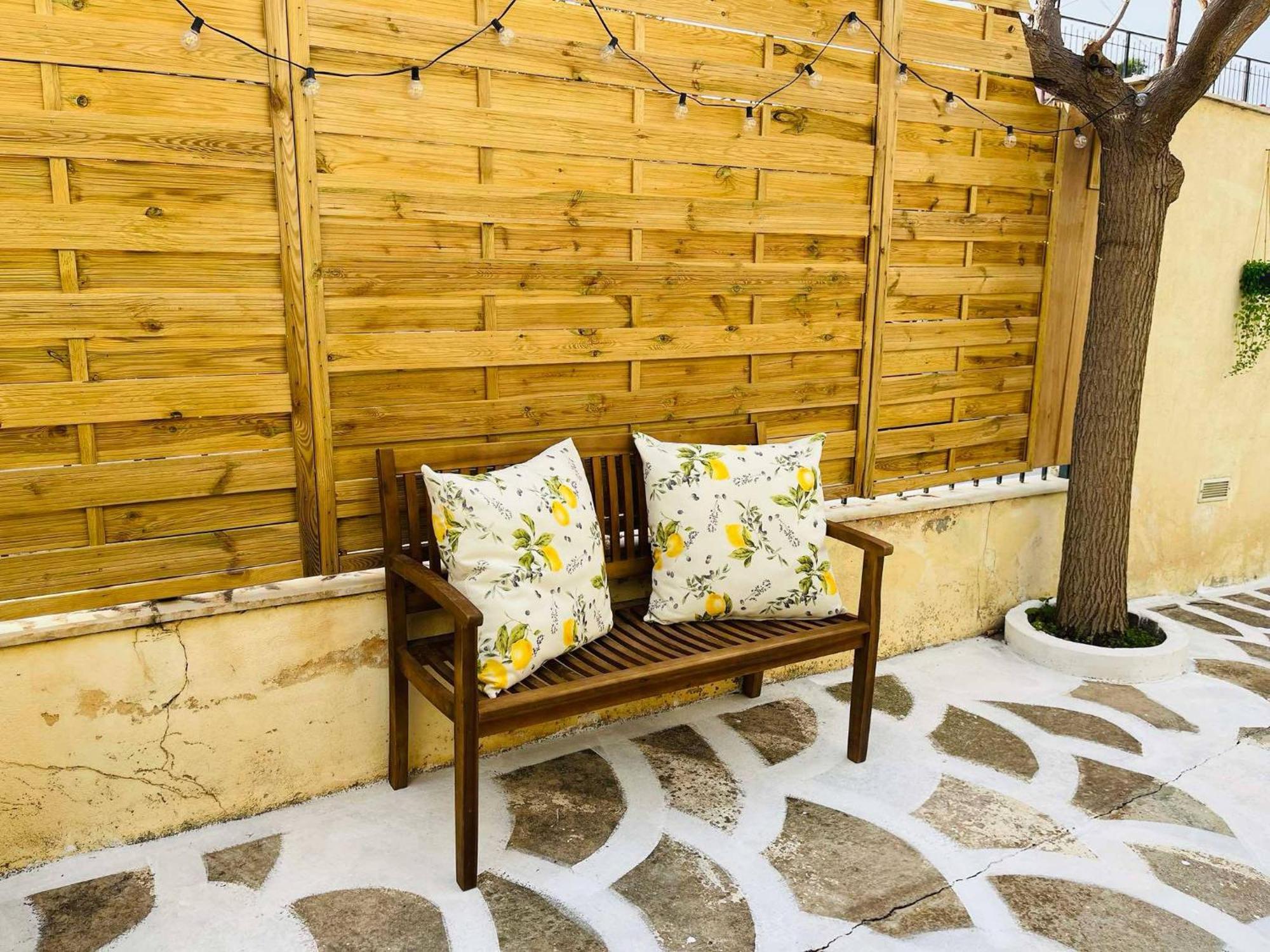 Airport Cottage House Artemida  Bagian luar foto
