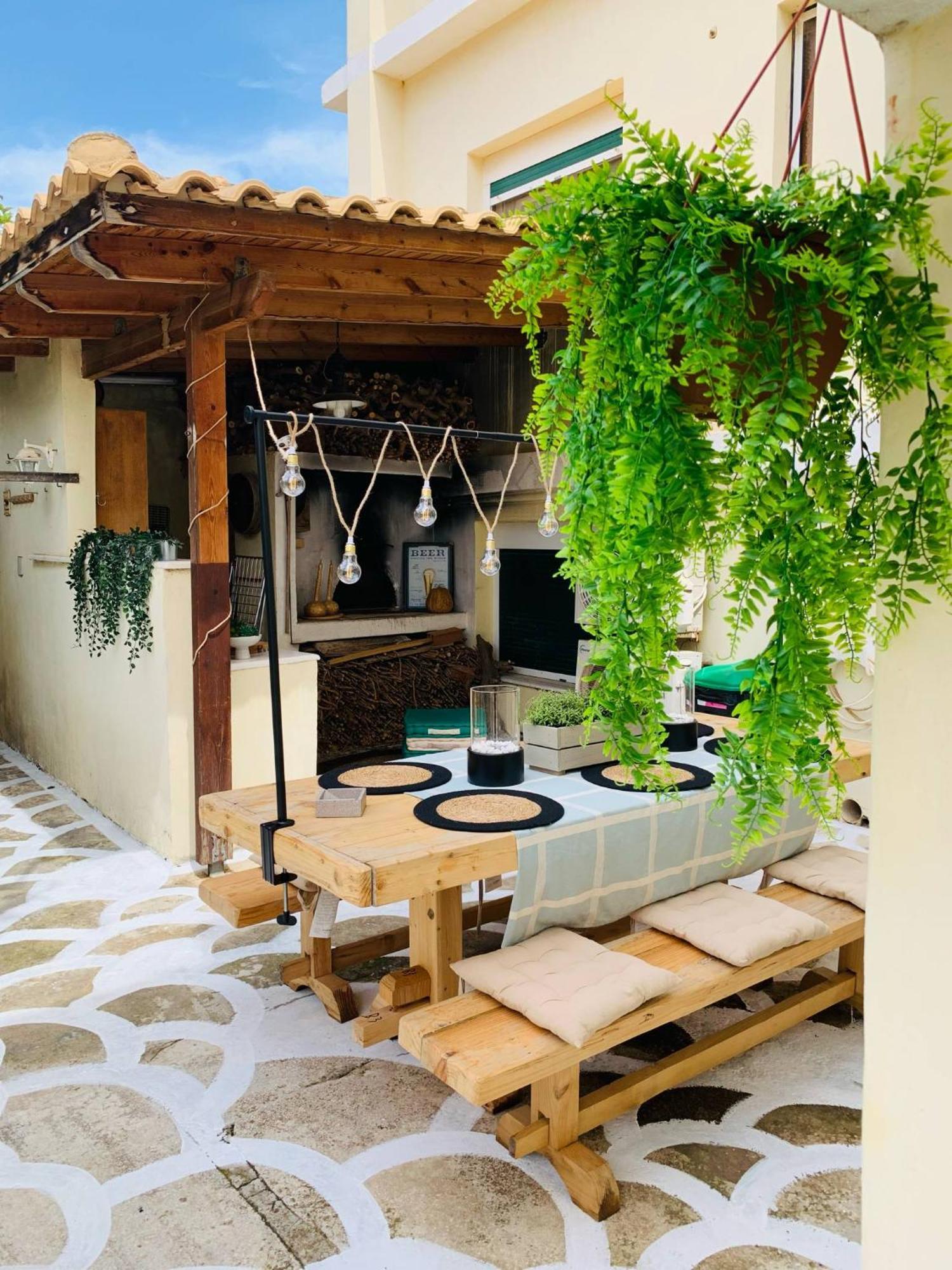 Airport Cottage House Artemida  Bagian luar foto